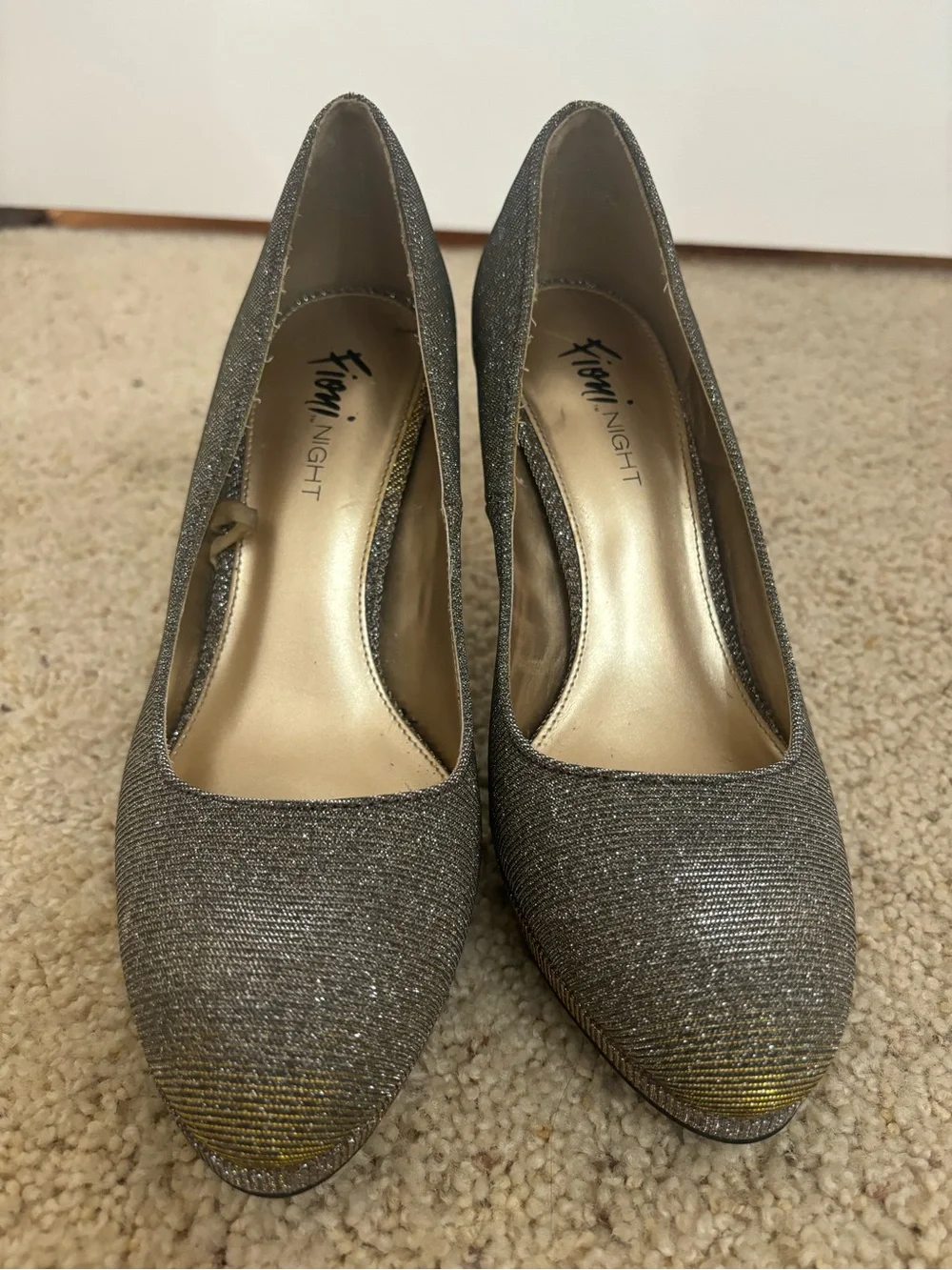Sparkly High Heel Pumps